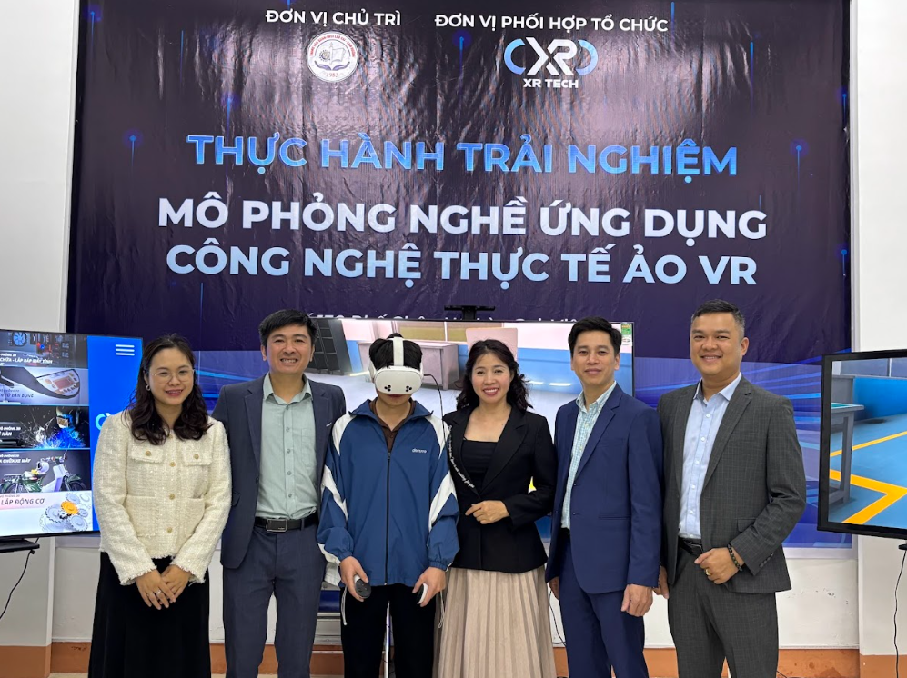 XRTech và tọa đàm chuyển đổi số giáo dục nghề nghiệp tại lào cai